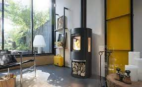 Купить Печь-камин Invicta Poele Neosen Etanche в интерьере чугунная в Минске в Минске