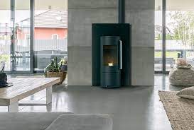 Купить Печь-камин Invicta Altara Plus в интерьере чугунная в Минске в Минске