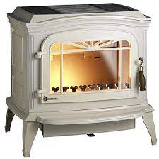 Купить Печь-камин Invicta Bradford красная эмаль в интерьере чугунная в Минске в Минске