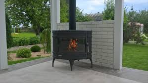 Купить Печь-камин Invicta Mandor в интерьере чугунная в Минске в Минске