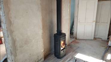 Купить недорогой камин с большим стеклом EVEREST F7 в Минске в Минске