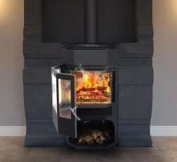 Недорогой камин с отделкой шамотом Сибирь 12 фото в Минске