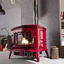 Печь-камин чугунный Invicta Bradford в интерьере Амазонка бай фото в Минске