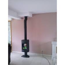 Печь-камин чугунный Invicta Mairy в интерьере Амазонка бай фото в Минске