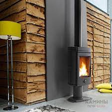 Печь-камин чугунный Invicta Mesnil в интерьере Амазонка бай фото в Минске