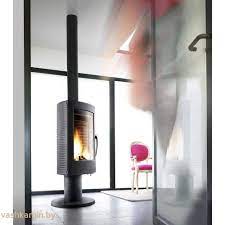 Печь-камин чугунный Invicta Alios в интерьере Амазонка бай фото в Минске