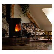 Печь-камин чугунный Invicta La Borne 2 в интерьере Амазонка бай фото в Минске