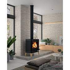 Печь-камин чугунный Invicta Kazan в интерьере Амазонка бай фото в Минске