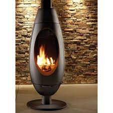 Печь-камин чугунный Invicta OVATIO в интерьере Амазонка бай фото в Минске