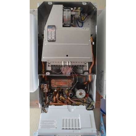 Газовый котел Vaillant turboTEC pro VUW 242/5-3 в Минске