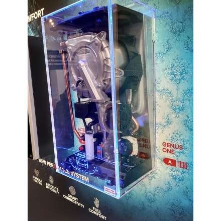 Конденсационный газовый котел Ariston GENUS ONE 35 в Минске