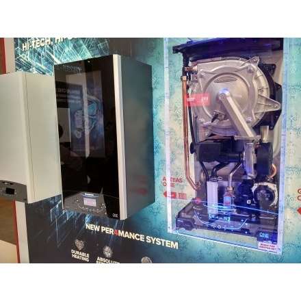 Конденсационный газовый котел Ariston GENUS ONE 35 в Минске